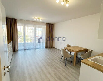 Pronájem bytu 1+kk/L 37m², Poděbradská, Praha 9 - Hloubětín,