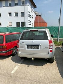 suzuki grand vitara 1.9DDiS 95kw rv2011 45000KM EURO 5