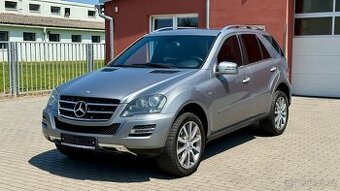 Mercedes-Benz Třídy ML//350CDi//170kW//GRAND-EDITION//