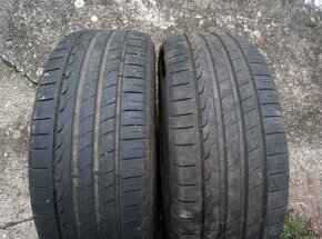 225/45ZR19