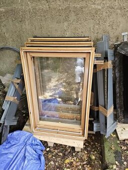 Střešní okna VELUX 4+1ks