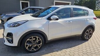 KIA SPORTAGE 1.6 GT Line 4x4 automat (benzín)