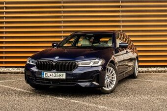 BMW Rad 5 Touring 530e Laser, v Záruke 2026, Adaptive, 4Zone - 1