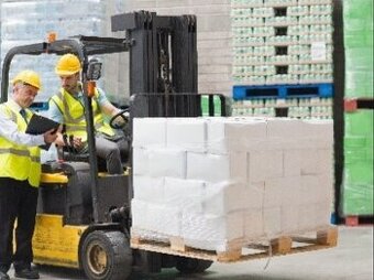 Skladník - Pelhřimov, náborový příspěvek 10 000, kč