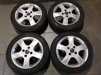 Ford Fiesta, KA alu 15 + zimní 195/50/15.