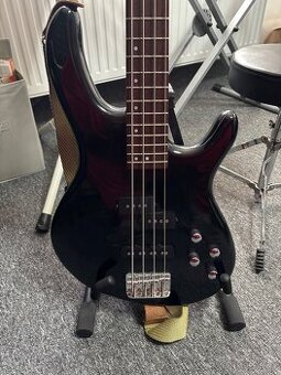 Baskytara Cort Action Plus 4 BK