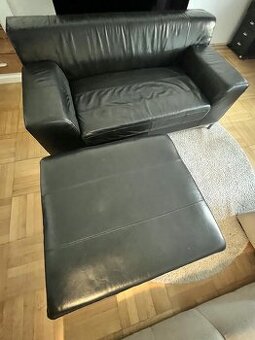 prodám černou koženou sedačku IKEA KRAMFORS + OTTOMAN