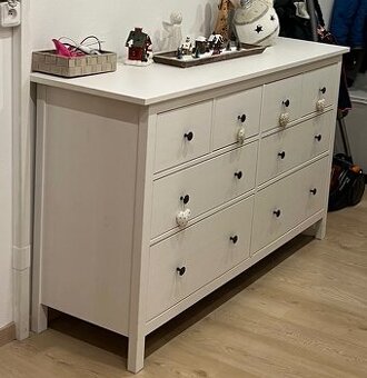 Komoda hemnes
