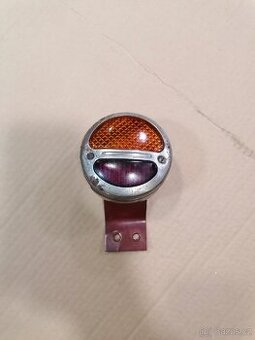 ZADNÍ SVĚTLO VETERÁN