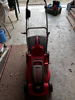 AKU SEKAČKA HECHT 5038 + BATERIE