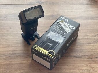 Externí blesk pro Nikon Nissin Di600