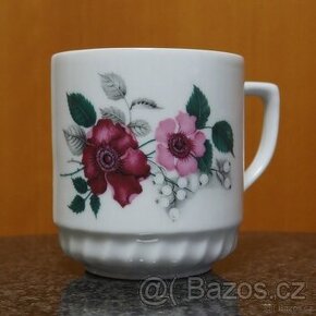 Porcelánový hrníček, 50. léta 20. století