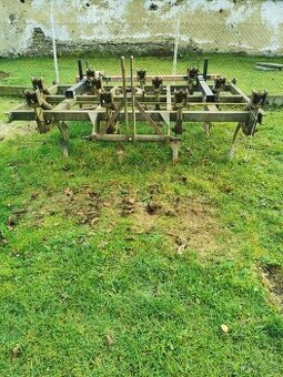 Prodám radličkový podmitac