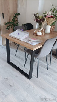 Prodám krásný jídelní stůl 160x90cm nový -Dub Hamilton