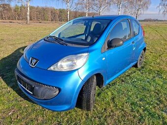 Peugeot 107 1,0i.  STK do 11/27 91.ooo km