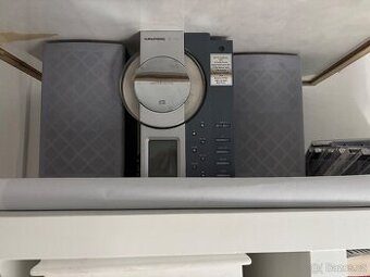 Cd přehrávač- Grundig