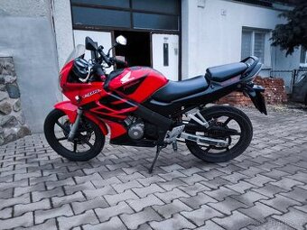 Honda cbr 125r