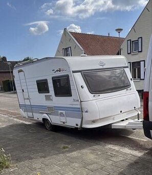 Karavan Hobby De luxe