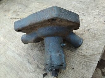 Prodám udělanou vodní pumpu na ZETOR25