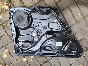 VW Passat B7 díly dveří