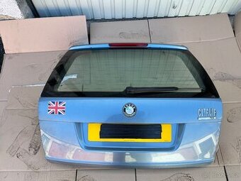 Prodám páté dveře / víko kufru Škoda Octavia II 2 kus