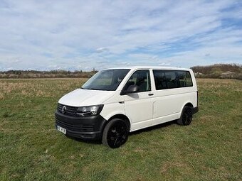 Volkswagen Transporter T6 2.0 TDI DSG / 9 míst / 2017