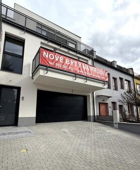 MODERNÍ BYT 3+KK S VLASTNÍ ZAHRADOU, ČESKÁ OKR. BRNO-VENKOV