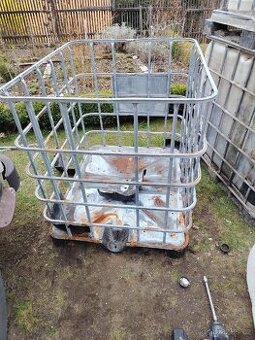 ibc klec např na dřevo