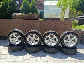 Nissan JUKE - ALU kola 5X114.3 - 16" 205/60/16