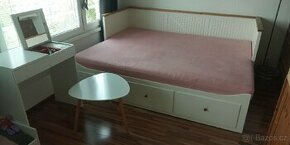 Rozkládací postel z Ikea