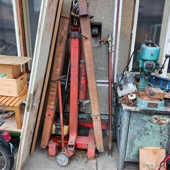 Jeřábový vozík s ručním zdvihem, nosnost 1200 kg, Belet