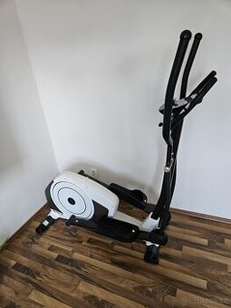 Prodám Eliptický trenažér - Housefit Motio 70