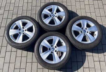 Škoda -16" Orion +letní 205/55 R16 Bridgestone 90%