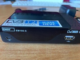 Daruji set top box EMOS EM190-S včetně DO - 1