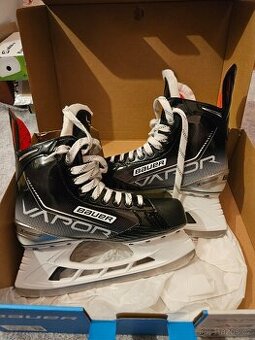 Bauer Vapor X3.7