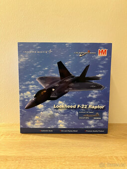 Modely letadel 1:72 Hobby Master