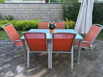 Set hliníkového zahradního nábytku