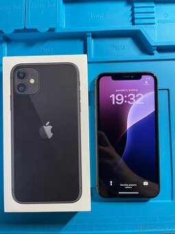 iPhone 11 Black 64GB, baterie 100%