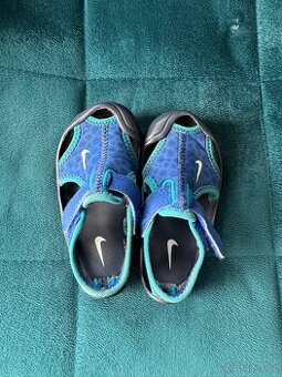 Sandálky Nike vel. 20/21