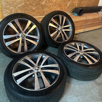 ALU Kola ŠKODA 5x112 R17 CYGNUS ZÁNOVNÍ Letní Pneu 225/45/17