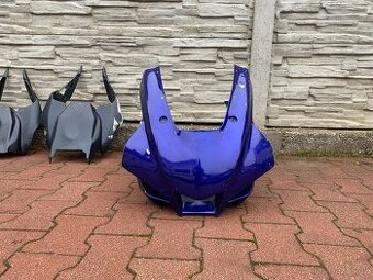 YAMAHA R1 - 1