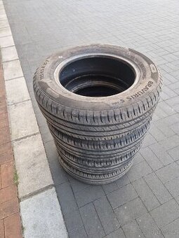 Letní pneu Barum bravuris 5HM 195/65 R15