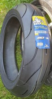 Pneu 170/60/17 Michelin - 1