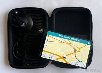 Garmin Camper 770 LMT - navigace pro obytné vozy