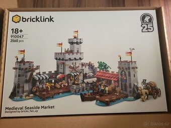 Lego Středověké tržiště u moře 910047