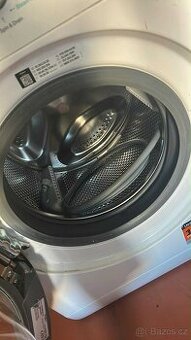 Pračka Whirlpool