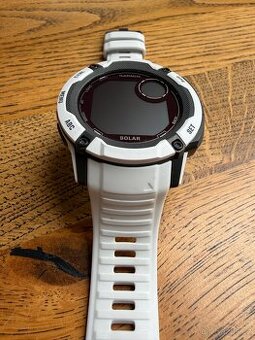 Garmin Instinct 2X solar (stav 10/10)