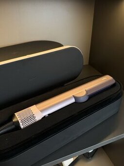 Dyson Airstrait prémiové kvality s pouzdrem