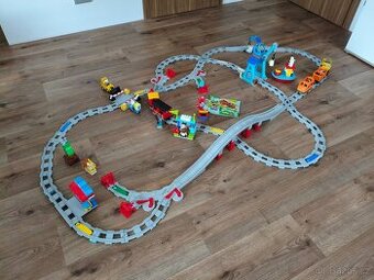 LEGO DUPLO vláček – 4 sady v jednom 🚂