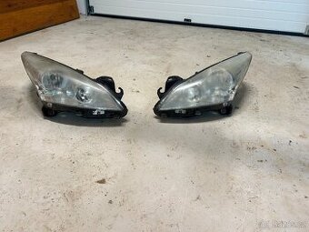 Světla na Peugeot 5008